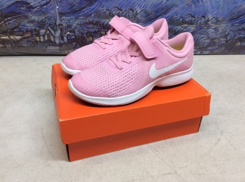 Nike Girl's Revolution 4 Running Shoes, Size 3Y - Appear New  - Lot 294