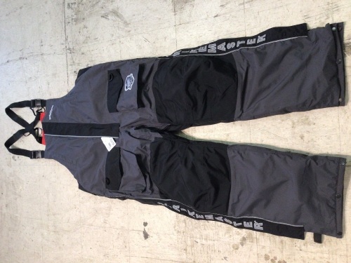Strikemaster Surface Bibs, Grey, Size XXL, New with Tags - Lot 415