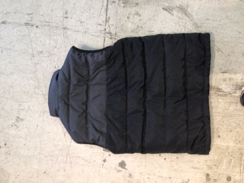 Heated Vest, Size XL, Appears New, Untested - Lot 416