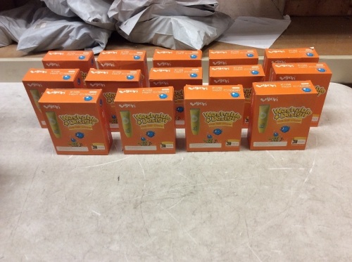 Lot of (14) Yijan Waterproof Kids Hair Clippers - Appear New  - Lot 606
