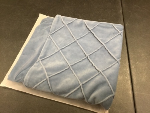 PLWORLD Decorative Throw Pillow Cover, Light Blue - Appears New  - Lot 643