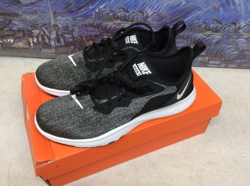Nike Women's Flex Trainer 9 Sneakers, Size 8.5 - Appear New  - Lot 852
