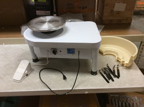 VEVOR 36cm Pottery Wheel with Foot Pedal 300W - Powers On Not Tested Further  - Lot 1039