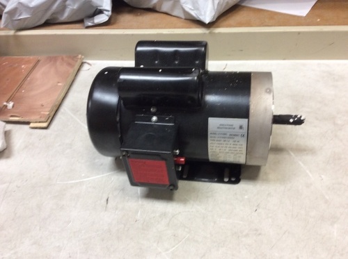 VEVOR 1.5 HP Single Phase Farm Duty Electric Motor 56C Frame 1750 RPM TEFC - Appears New, Untested  - Lot 1083