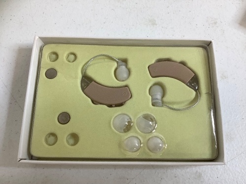 Prime Amplifier Hearing Aides, Appears New - Lot 377