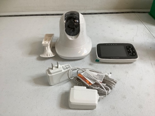 Dream Baby Monitor Pro, Powers Up, Appears New