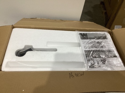 WEN 3921 16-inch Two-Direction Variable Speed Scroll Saw  - Lot 460