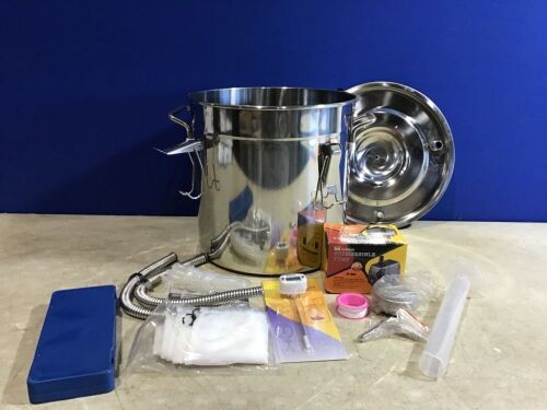 Stainless Steel Distilling Kit  - Lot 822