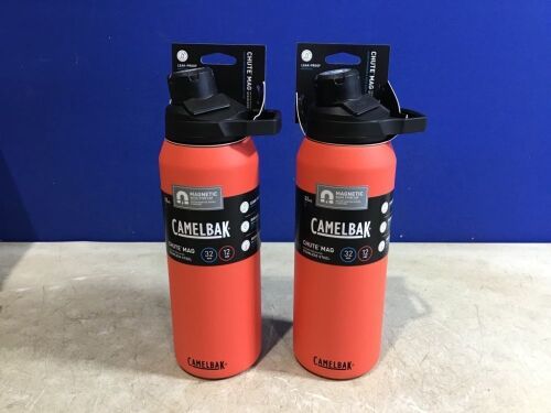 Case of (2) CamelBak 32oz Chute Mug Vacuum Insulated Stainless Steel Water Bottle  - Lot 852