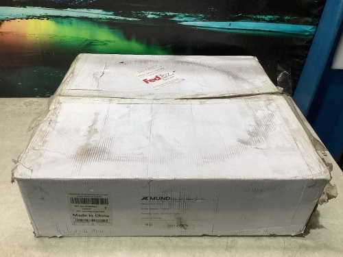 XMUND XM-CG1 22 Inch Steel Fire Pits Firepit With Mesh Screen - Lot 346