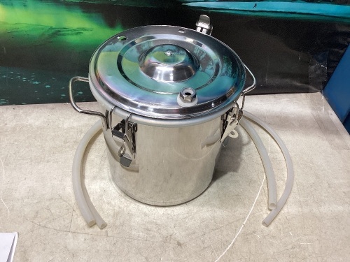 Alcohol Distiller - Lot 1038