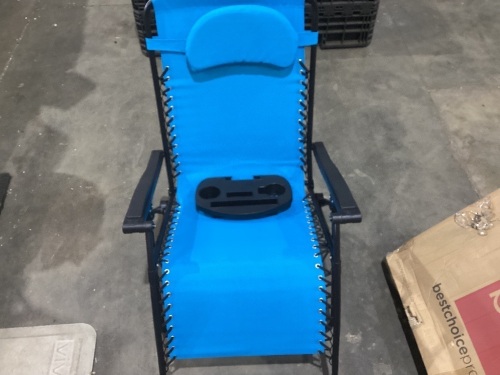 Oversized Reclining Zero Gravity Chair Lounger w/ Cup Holder, Pillow  - Lot 433