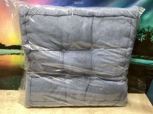 Lot of (4) Seat Cushions  - Lot 885