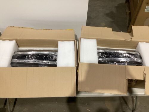 Pair of Headlights for 2011 VW Passat  - Lot 704
