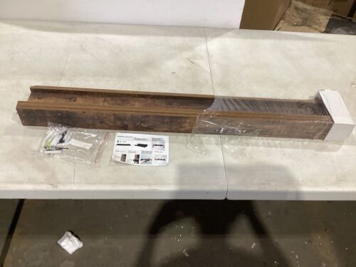 Floating Shelf - Lot 151