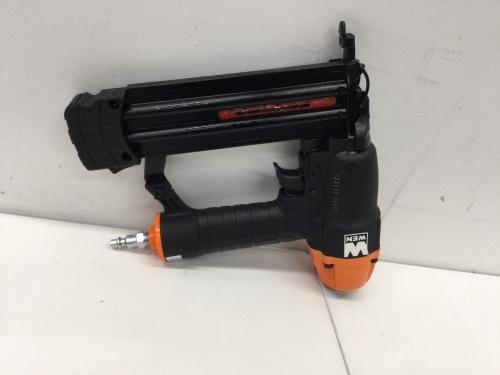  18-Gauge 3/8-Inch to 2-Inch Pneumatic Brad Nailer,Appears New - Lot 121