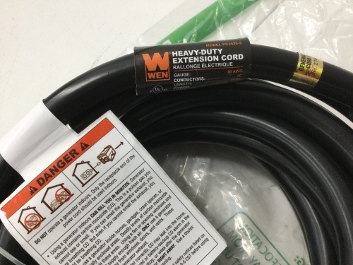 4 25 ft. 30-Amp 10-Gauge STW Fan-Style 10/4 Generator Extension Cord,Appears new - Lot 137