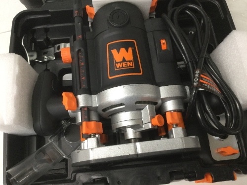 WEN RT6033 15-Amp Variable Speed Plunge Woodworking Router Kit with Carrying Case and Edge Guide,APPEARS NEW - Lot 156