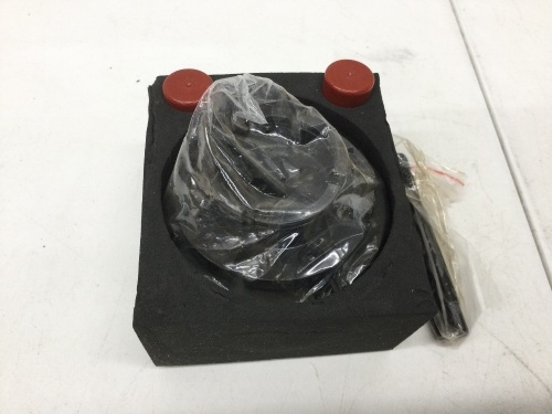 4-Inch 4-Jaw Self-Centering Lathe Chuck Set with 1-Inch x 8TPI Thread,Appears New - Lot 231