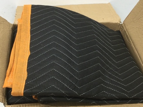 72-Inch by 40-Inch Heavy Duty Padded Moving Blankets, 6-Pack,New - Lot 465
