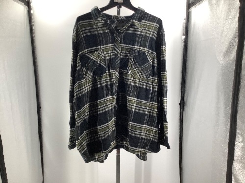 Natural Reflections Women's Flannel, 3X, Appears New - Lot 158