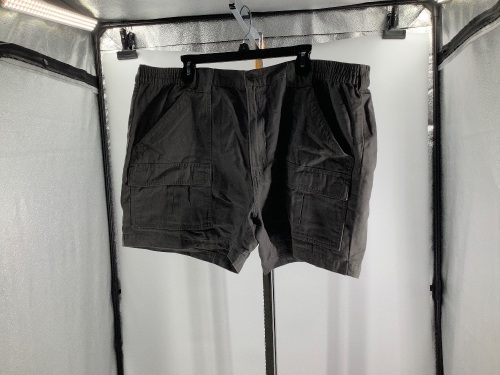Red Head Men's Shorts, 46, Appears New - Lot 168