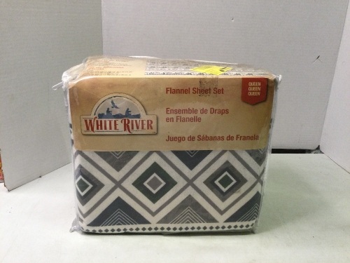 Whiter River Flannel Sheet Set, Queen, Appears New - Lot 257