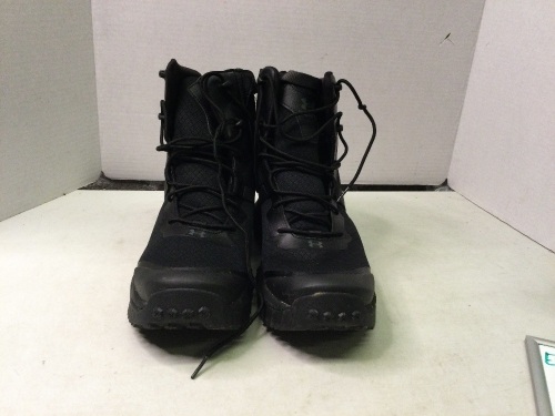 Under Armour Men's Boots, 10, Appears New - Lot 291