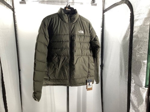 The North Face Men's Jacket, Medium, Appears New - Lot 332