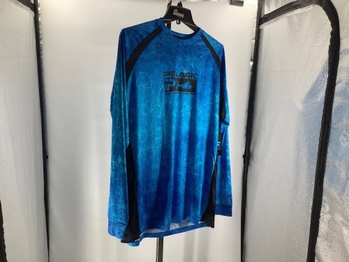 Pelagic High Performance Offshore Gear, Large, Appears New - Lot 538