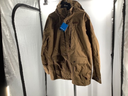 Columbia, Medium Jacket, Appears New - Lot 548