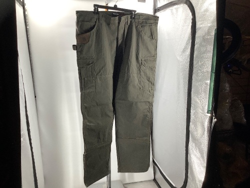 Wrangler, Work Pant, 44x34, Appears New  - Lot 555