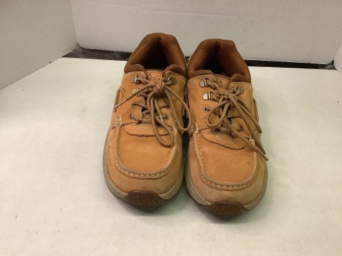 World Wide Sports Man,  Mens 10.5, E-commerce Return  - Lot 610