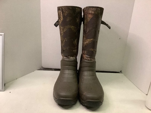 Lacrosse Mens rubber Boots, Size 10, Appears New  - Lot 613