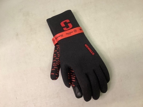 Striker Gore Tex Gloves, Medium, Appears New - Lot 627