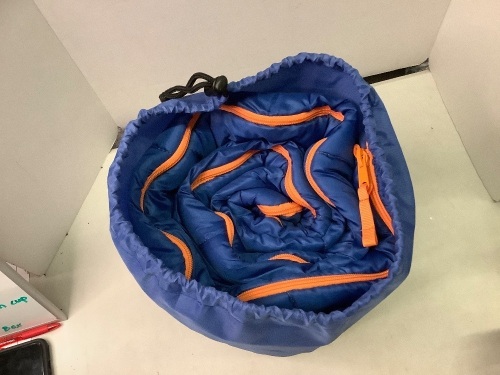Eclipse Sleeping Bag, Ecommerce Return - Lot 661