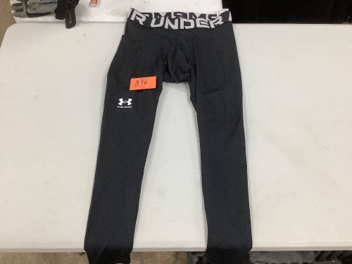 Under Armour Tight Pants (L) - Lot 896