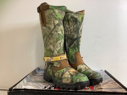 Rocky Mens Boots, 13W, Appears New - Lot 157