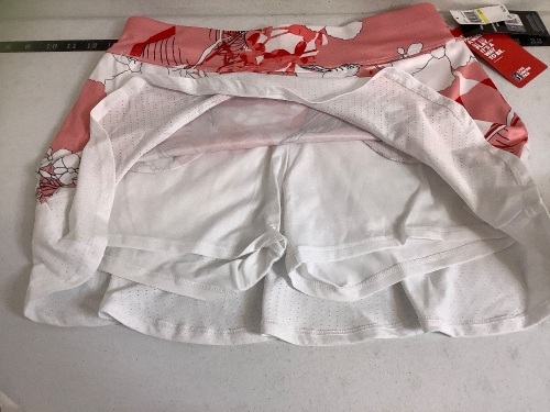 PGA Tour Womens Skort, M, New - Lot 196