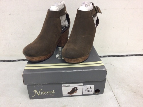 Natural Reflections Ancora Wedge Shoes for Ladies, 7.5, Appears New - Lot 267