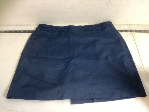 PGA Tour Womens Skort, 10, New - Lot 274