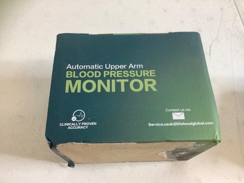 Blood Pressure Monitor, Powers Up, E-Commerce Return - Lot 400