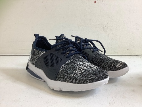 Kids Shoes, 3, Appears New - Lot 417