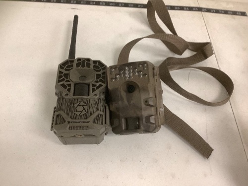 Lot of (2) Trail Cameras, Untested, E-Commerce Return - Lot 463