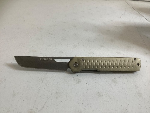 Gerber Pocketknife, E-Commerce Return - Lot 471