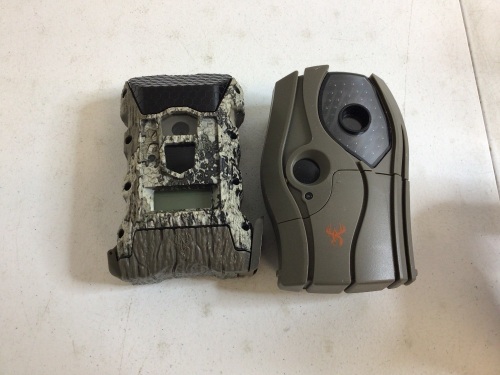 Lot of (2) Trail Cameras, Untested, E-Commerce Return - Lot 743