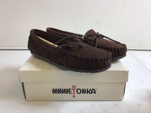 Boys Moccasins, 4, Appears New - Lot 835