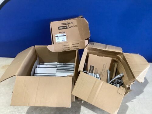 Lot of Approx 40,000 C-Ring Staples - Lot 803