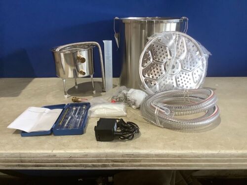 Stainless Steel Alcohol Distiller  - Lot 863