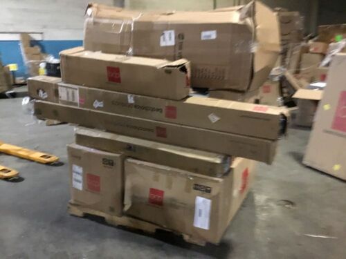 Salvage Pallet. Items Will Be Broken, Incomplete and Damaged - Lot 1198